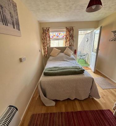 Milford Haven Apartment | 1A Butty Bach
