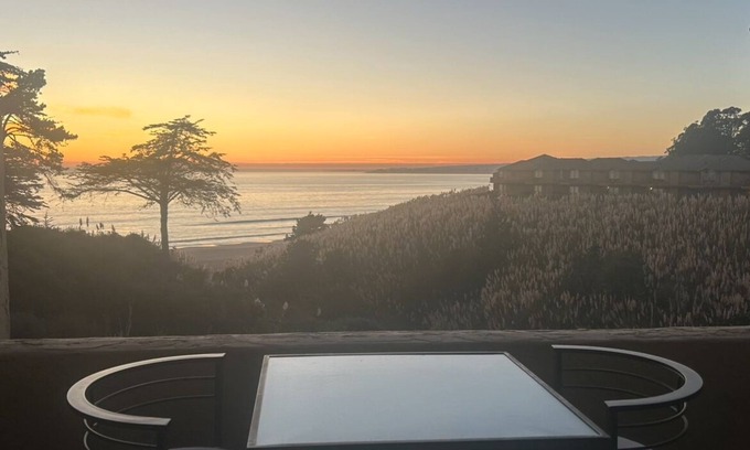 Rio del Mar Condo | 1Bdrm Oceanfront Seascape Beach Resort, hot tub, EV charging, Aptos, Santa Cruz