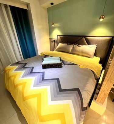 Poblacion District Apartment | 1BR Condo beside Abreeza Mall, Davao City with 200 mbps WI-FI speed