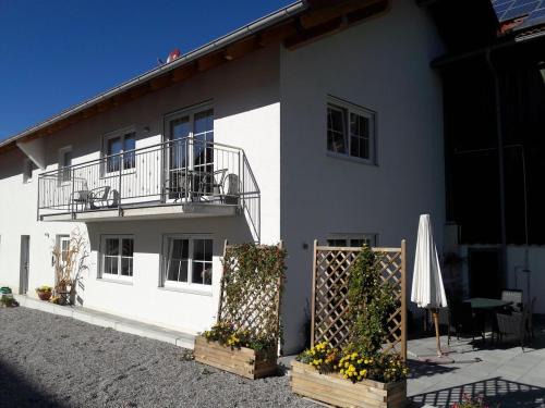 Riederau Apartment | 1st floor apartment in Bierdorf am Ammersee