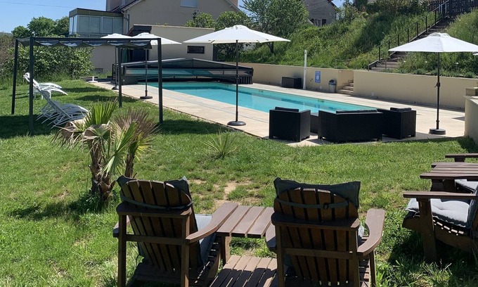 Lanzac Apartment | 1st floor apartment with shared pool terrace