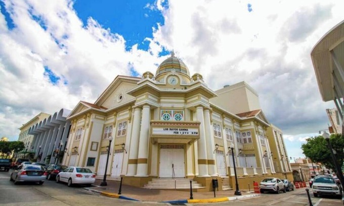 Carcel Apartment | 2.2 Loft w/ balcony near Plaza Colon + restaurants