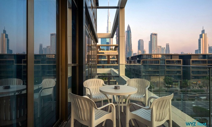 Al Wasl Apartment | 2.5 BDs in the heart of City Walk