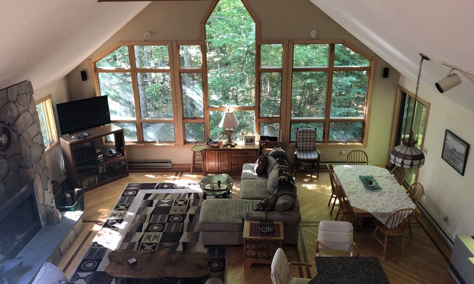 West Bridgton House | 2.5 floor home in the woods, short walk to Moose Pond & mins to Shawnee Peak!