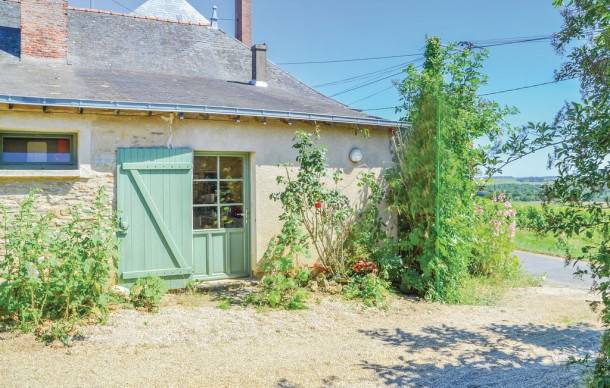 Saint-Jean-des-Mauvrets House | 2 bedroom accommodation in St Jean des Mauvrets