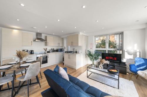 Preston Apartment | 2 BDR, Wembley Stadium, Parking, Family Friendly
