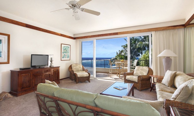 Poipu Resort | 2-Bed/2-Bath Oceanfront Condo Suite