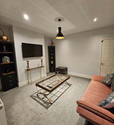 Cleethorpes Apartment | 2 Bed Apartment Near-by the Seafront