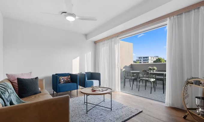 Auchenflower Apartment | 2 bed close to Wesley hospital & Suncorp Stadium