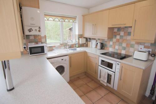 Solihull House | 2 Bed House - BHX - NEC