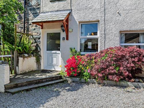 Braithwaite House | 2 Bed in Braithwaite SZ145