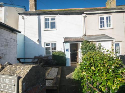Charmouth House | 2 Bed in Charmouth DC189