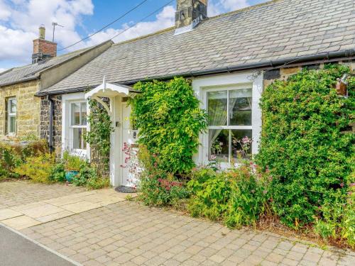 South Charlton House | 2 Bed in Embleton 88984