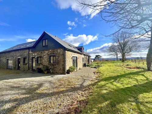 Builth Wells House | 2 Bed in Llanwrtyd Wells 94009