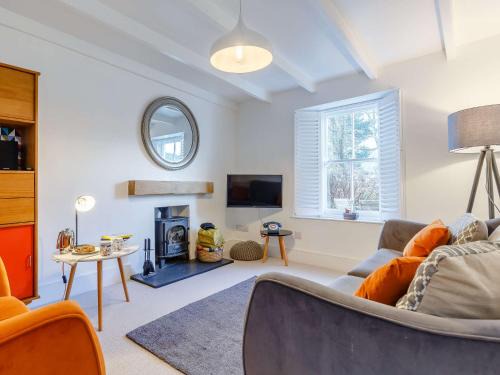 St. Blazey House | 2 Bed in Par 81252
