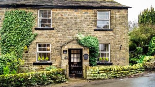 Lofthouse House | 2 Bed in Pateley Bridge G0017