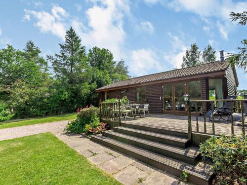 South Molton House | 2 Bed in South Molton ISLVI