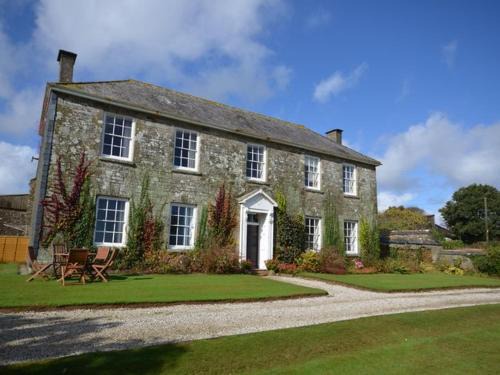Saint Austell Bay House | 2 Bed in St Austell TVISS