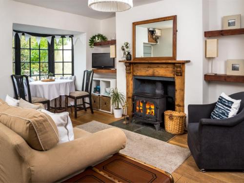 Talybont-on-Usk House | 2 bed in Talybont-On-Usk BN016