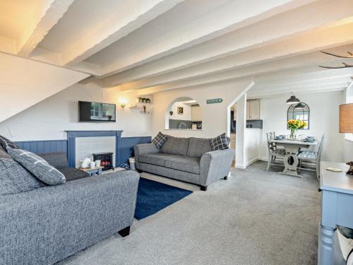 Westleigh House | 2 Bed in Westward Ho 46824
