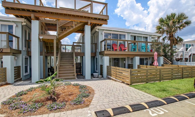 Fernandina Beach Villa | 2 Bedroom/2 Bath Across from the Beach