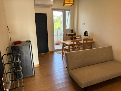 Lubuk Baja Apartment | 2 Bedroom 4 Pax Apartment Floor 8 Pelita Sky Garden