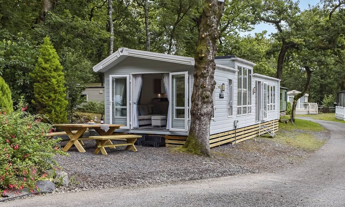 Penrhyndeudraeth Cottage | 2 bedroom accommodation in Prenteg, near Porthmadog
