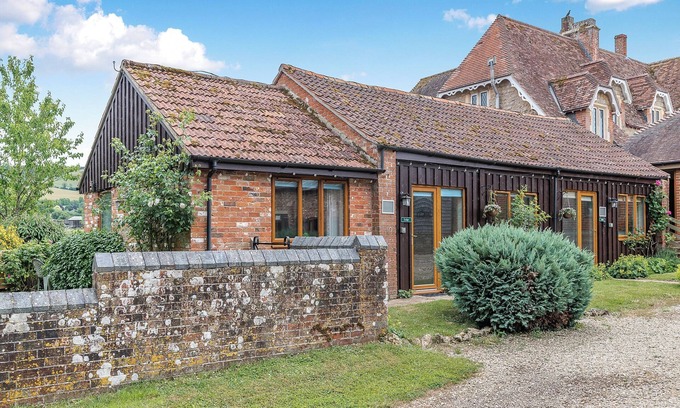 Woolland Cottage | 2 bedroom accommodation in Blandford Forum