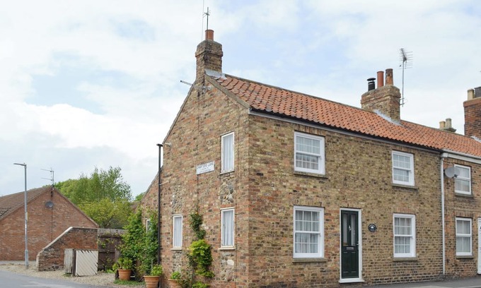 Brandesburton Cottage | 2 bedroom accommodation in Brandesburton