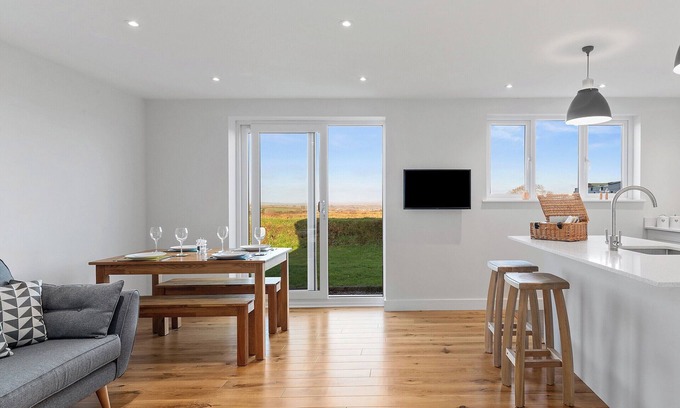Haverfordwest Cottage | 2 bedroom accommodation in Llangwm, near Pembroke