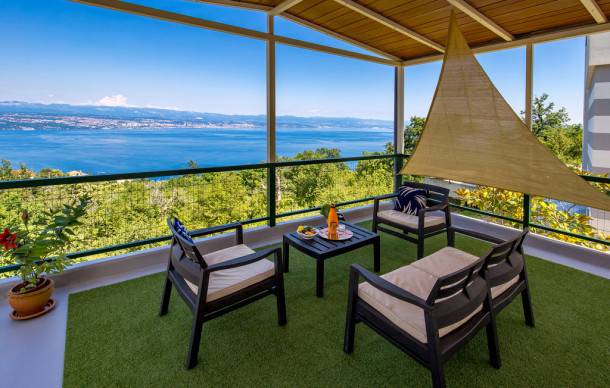 Tulisevica Apartment | 2 bedroom accommodation in Lovran