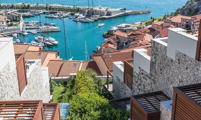 Portopiccolo Apartment | 2 bedroom accommodation in Duino Aurisina