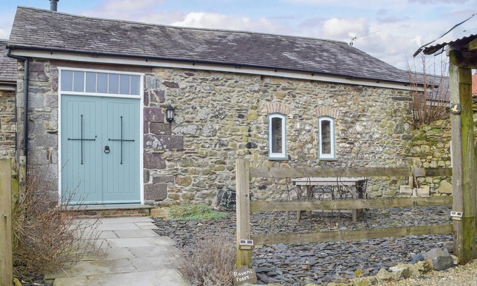 Haverfordwest Cottage | 2 bedroom accommodation in Mathry, near St Davids