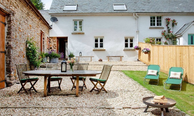 South Molton Cottage | 2 bedroom accommodation in North Molton