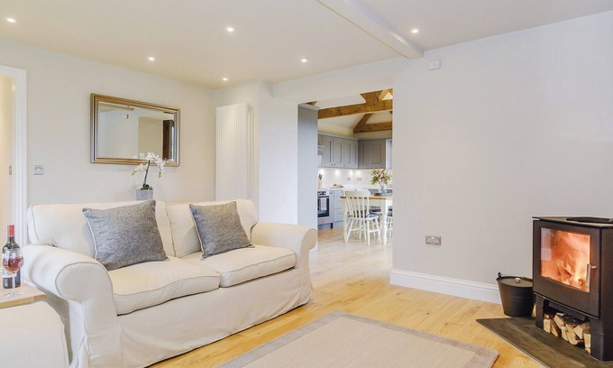 Stanton Drew Cottage | 2 bedroom accommodation in Chew Magna, near Bath