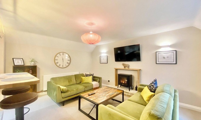Cirencester Cottage | 2 bedroom accommodation in Cirencester