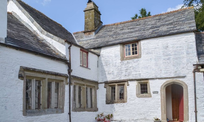 Brazzacott Cottage | 2 bedroom accommodation in Yeolmbridge, near Launceston