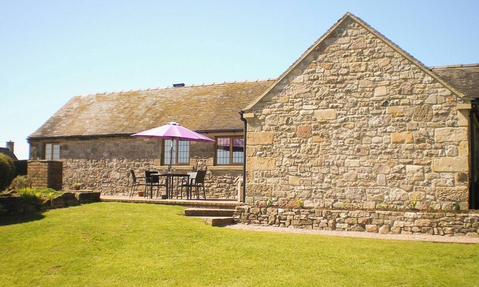 Cauldon Low Cottage | 2 bedroom accommodation in Calton Moor, near Ashbourne