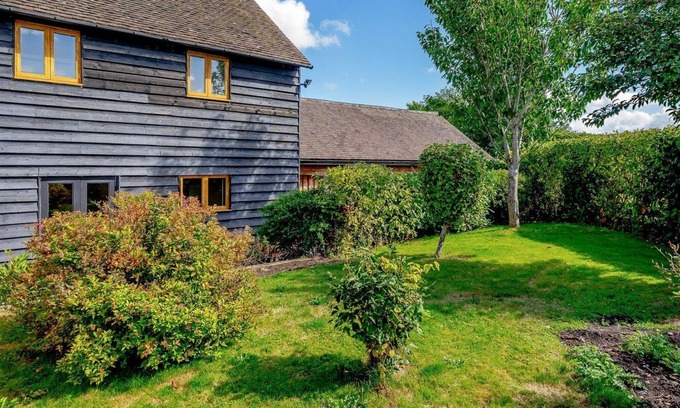 Leominster Cottage | 2 bedroom accommodation in Kingsland, near Leominster