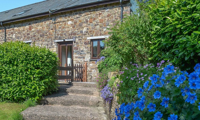 Okehampton Cottage | 2 bedroom accommodation in Bridestowe, near Okehampton