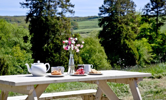 Umberleigh Cabin | 2 bedroom accommodation in Umberleigh