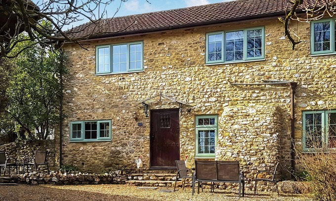 Axminster Cottage | 2 bedroom accommodation in Membury, near Axminster