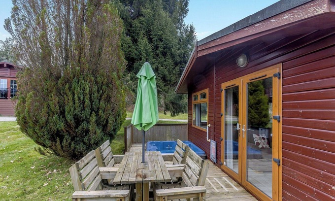 Beaworthy Cabin | 2 bedroom accommodation in Halwill, Nr Beaworthy