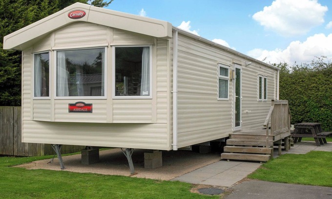Mappleton House | 2 bedroom accommodation in Cowden, Nr Hornsea