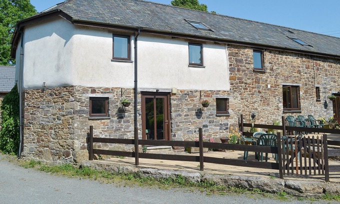 Okehampton Cottage | 2 bedroom accommodation in Bridestowe, near Okehampton