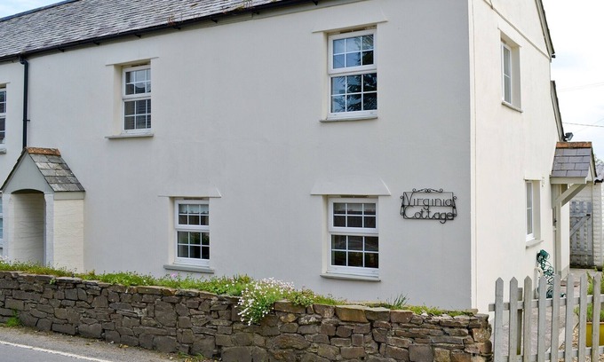 Langtree Cottage | 2 bedroom accommodation in Langtree, near Torrington