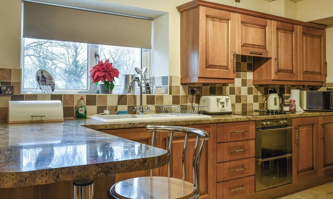 Trecynon Cottage | 2 bedroom accommodation in Trecynon, near Aberdare