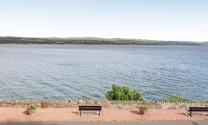 Innellan Cottage | 2 bedroom accommodation in Inellan, Dunoon
