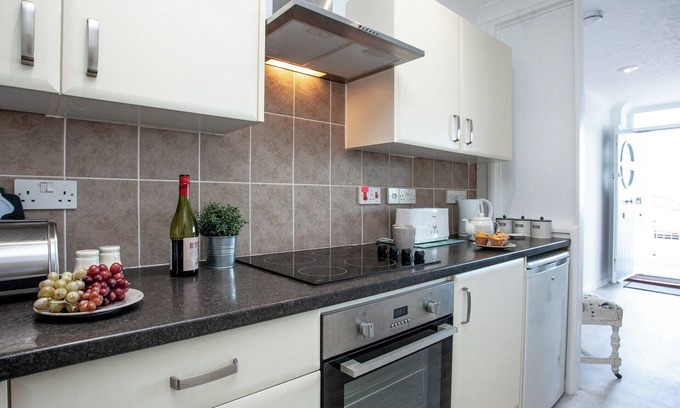 Roundham Cottage | 2 bedroom accommodation in Paignton