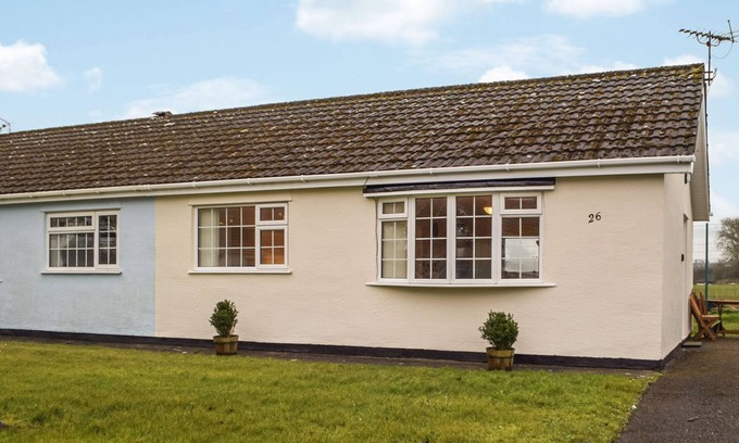 Scurlage Cottage | 2 bedroom accommodation in Scurlage